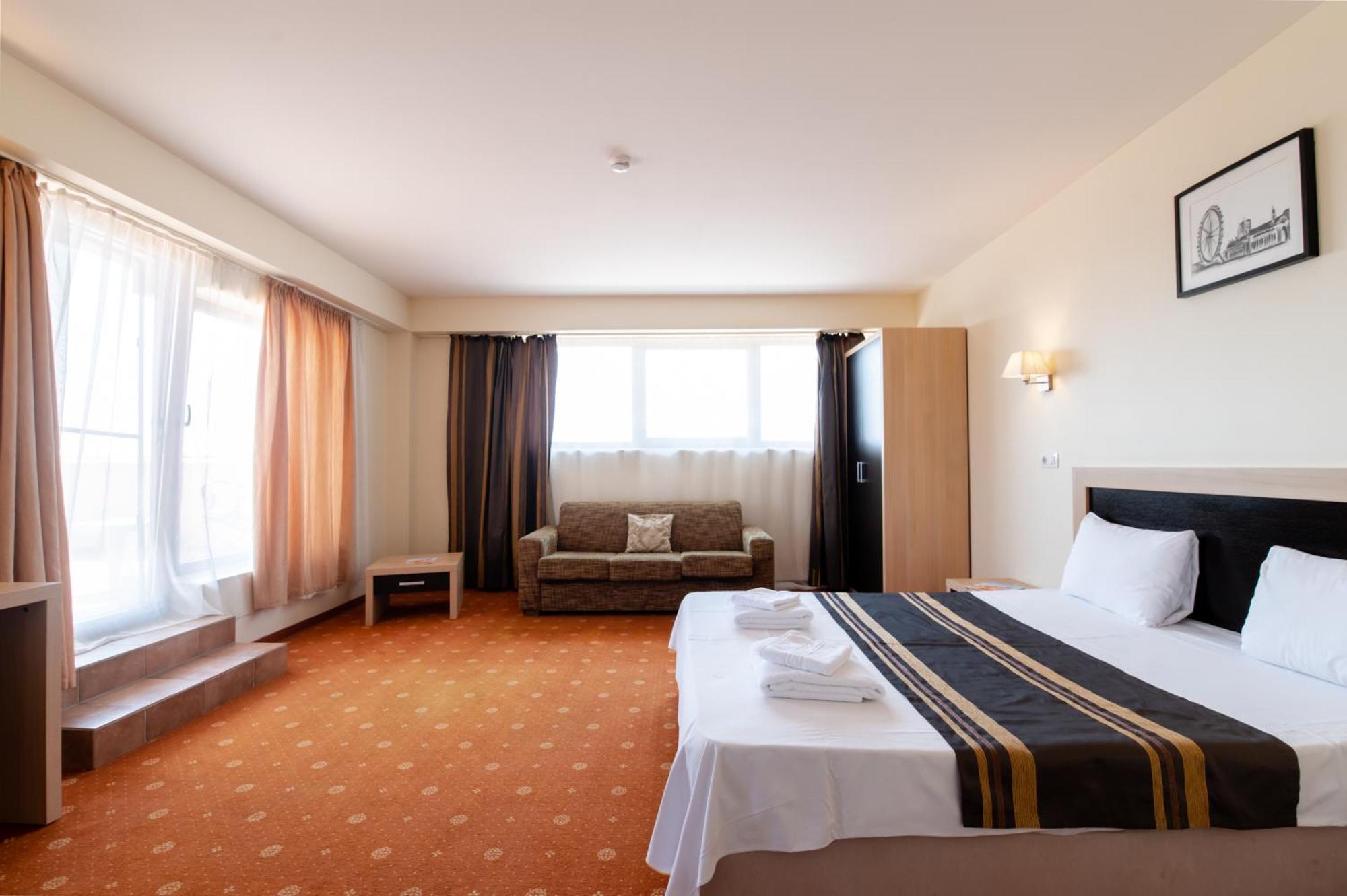 Hotel Oxford By Timhotels Τιμισοάρα Εξωτερικό φωτογραφία